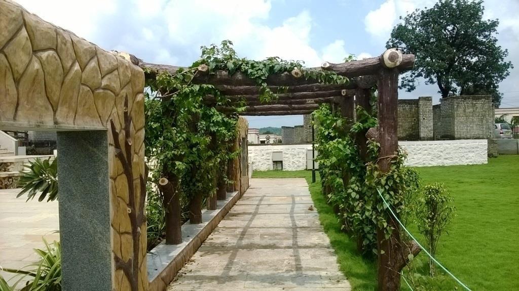 Sparsh Resort & Chalet Kalamb  ภายนอก รูปภาพ