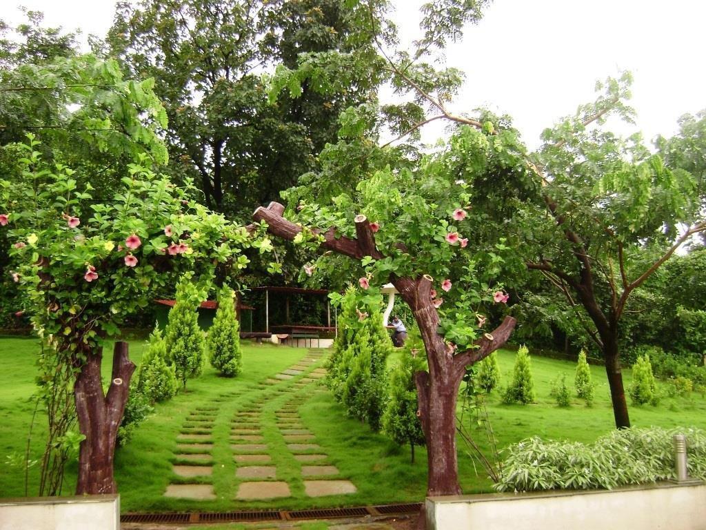 Sparsh Resort & Chalet Kalamb  ภายนอก รูปภาพ