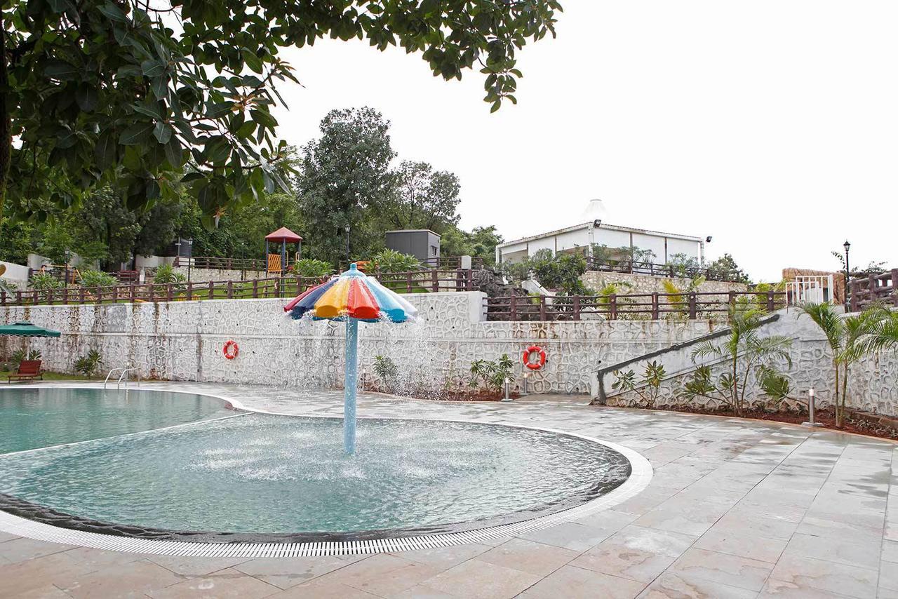 Sparsh Resort & Chalet Kalamb  ภายนอก รูปภาพ