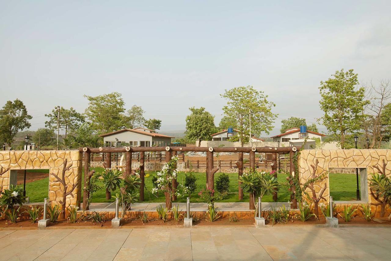 Sparsh Resort & Chalet Kalamb  ภายนอก รูปภาพ