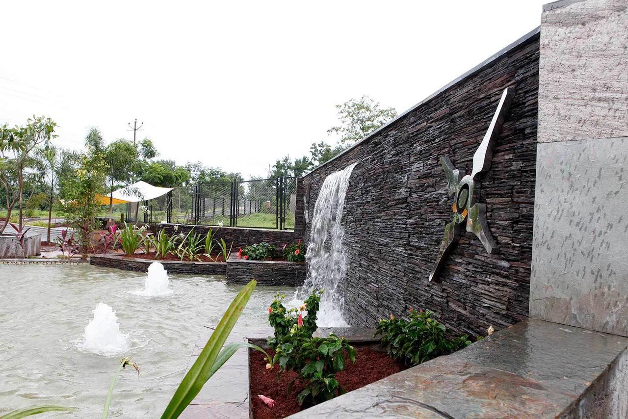 Sparsh Resort & Chalet Kalamb  ภายนอก รูปภาพ
